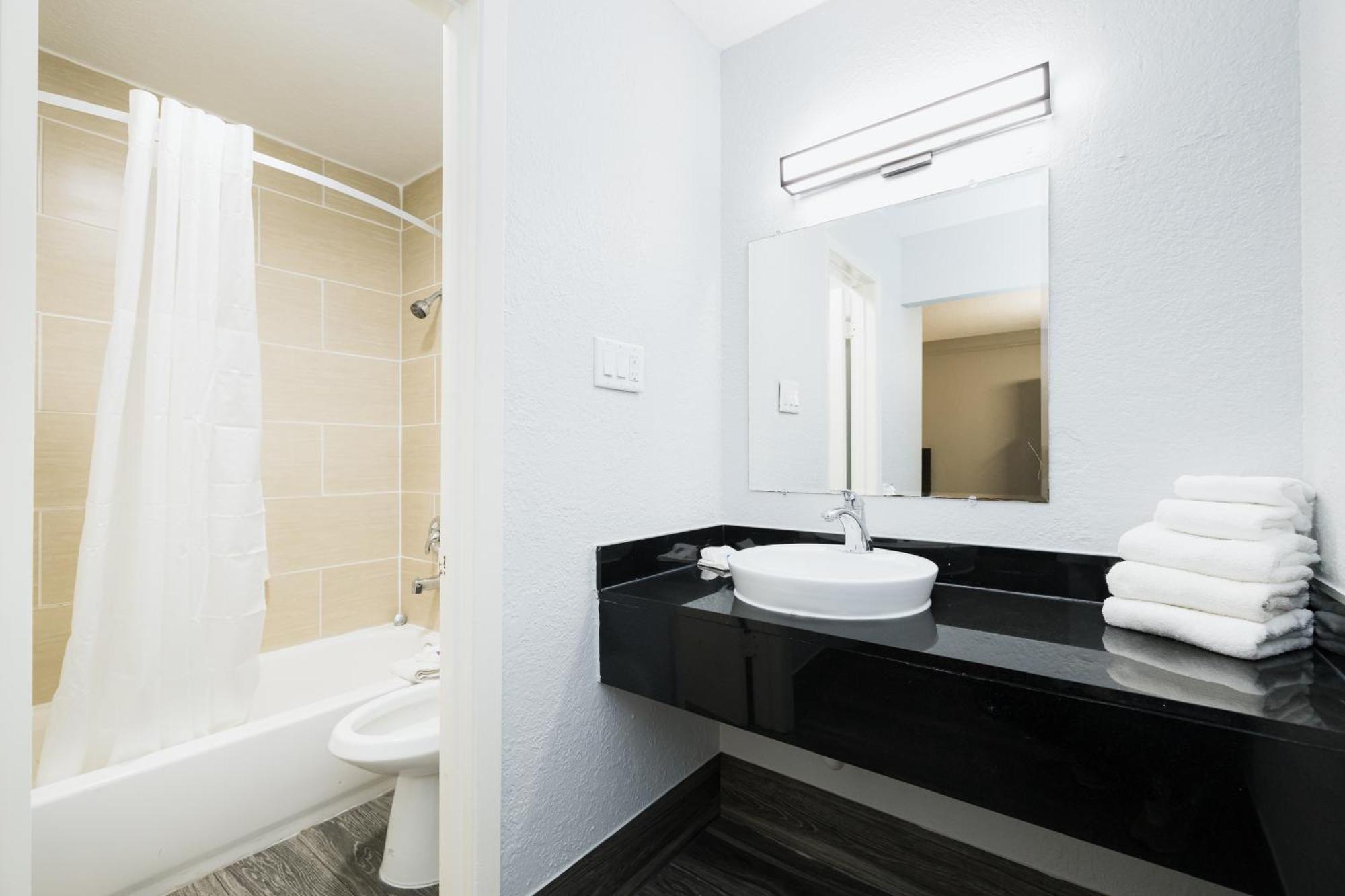 Motel 6-Baytown, Tx - Garth Rd Esterno foto